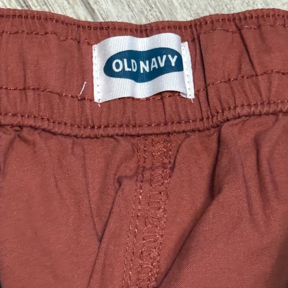 Old Navy Hybrid Shorts Flat Front Casual Stretch XL - Picture 2 of 6